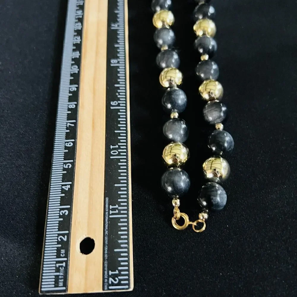 Vintage Black Gold Tone Lucite Statement Beaded Beads Pretty Necklace 1074
